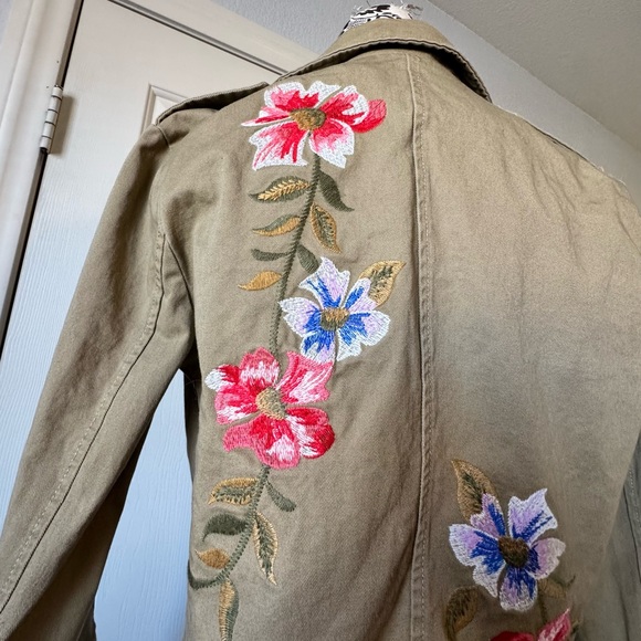 Jealous Tomato Olive Utility Jacket with Red & Blue Floral Embroidery - Picture 10 of 11
